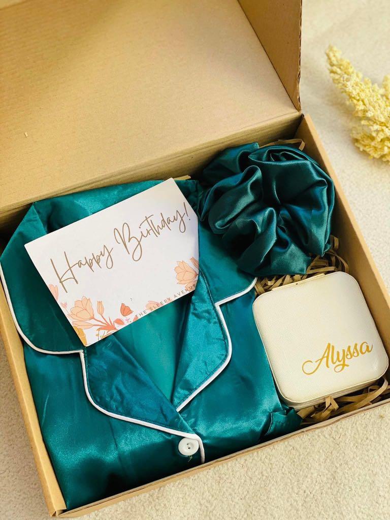 Sleepwear on sale gift sets