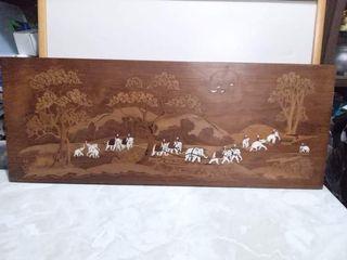 Php8000 Antique Wooden Painting/ Woodcarved Display Frame, Solid Wood weighs around 10kg
35.5 inches x 14 inches