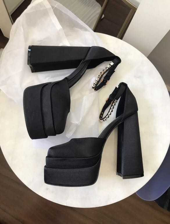 Grunge heels discount