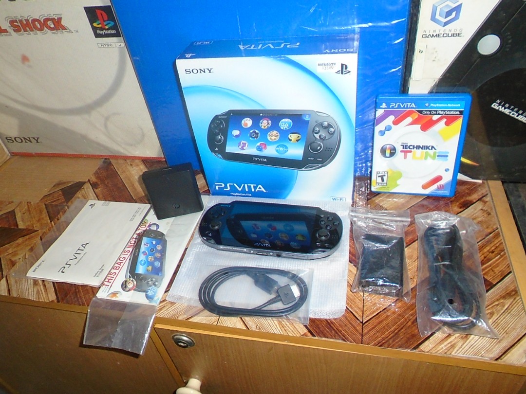 PlayStation Vita not PS1 PS2 PSP PS3 PS4 Nintendo Xbox, Video Gaming