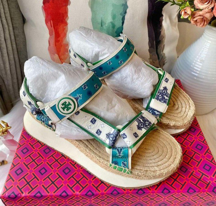 Tory burch daisy sport sandal deals