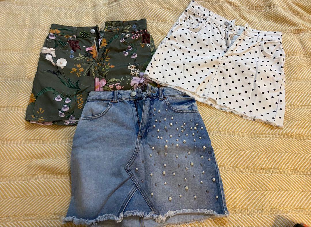 Topshop and Miss Selfridge Skirts Bundle (Category: Skirts) located in Paranaque City. Submitted by caredforgoods (Listing ID 1173695435, Image 1). Description: Top Shop - Size 0 Miss Selfridge - Size 2 (Fits 0 too) Each skirt retails from P1,299 - P2,499. Super good deal 🧡.