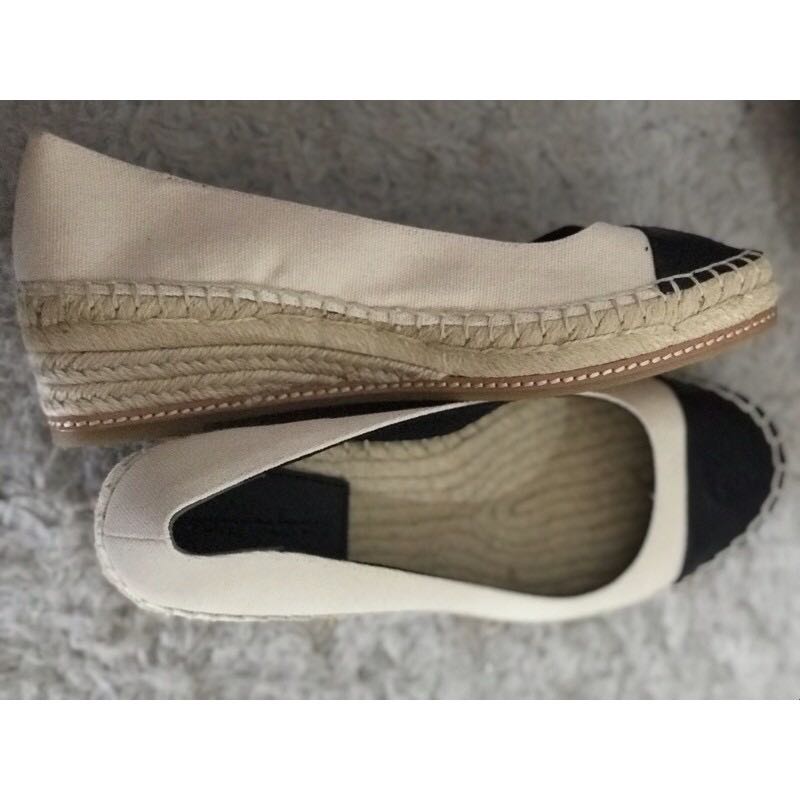 Tory burch color block discount wedge