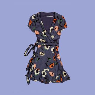(Category: ) located in . Submitted by closets.closets.closets (Listing ID 1173578249, Image 1). Description: .