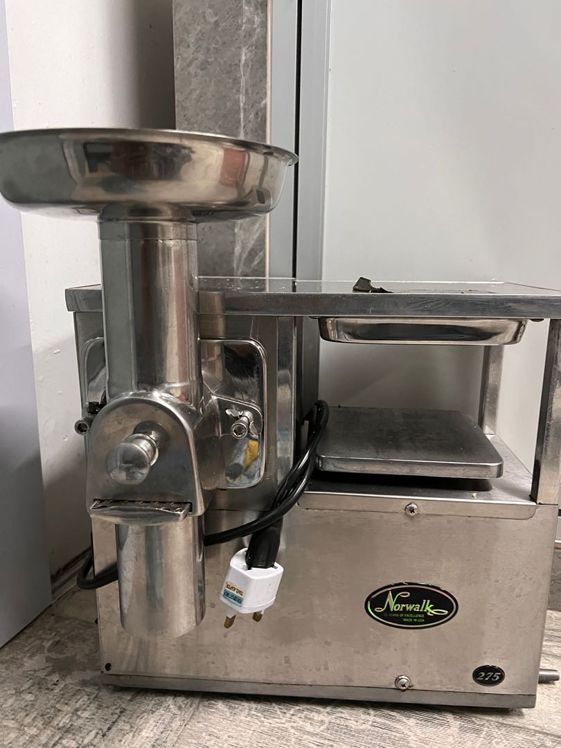 Used Norwalk Juicer Hydraulic Not Working, TV & Home Appliances