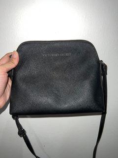 victoria’s secret sling bag (black)