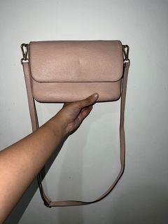 Victoria’s secret sling bag (dusty pink)