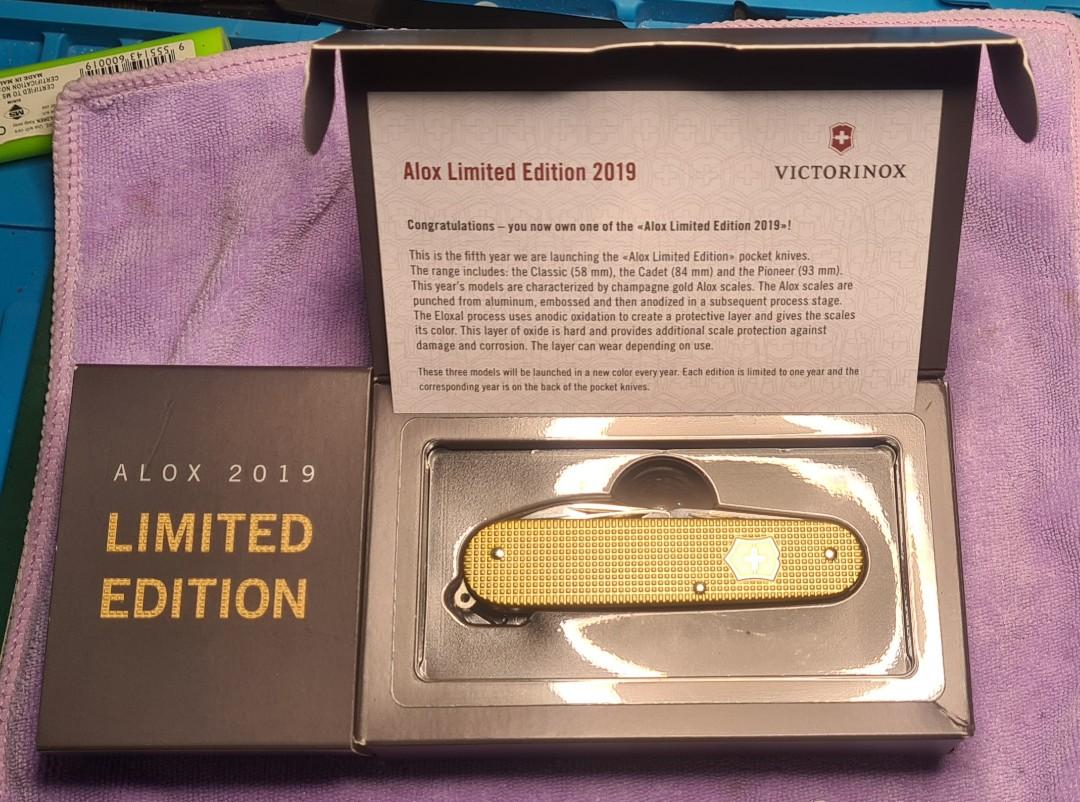 Victorinox cadet alox best sale 2019