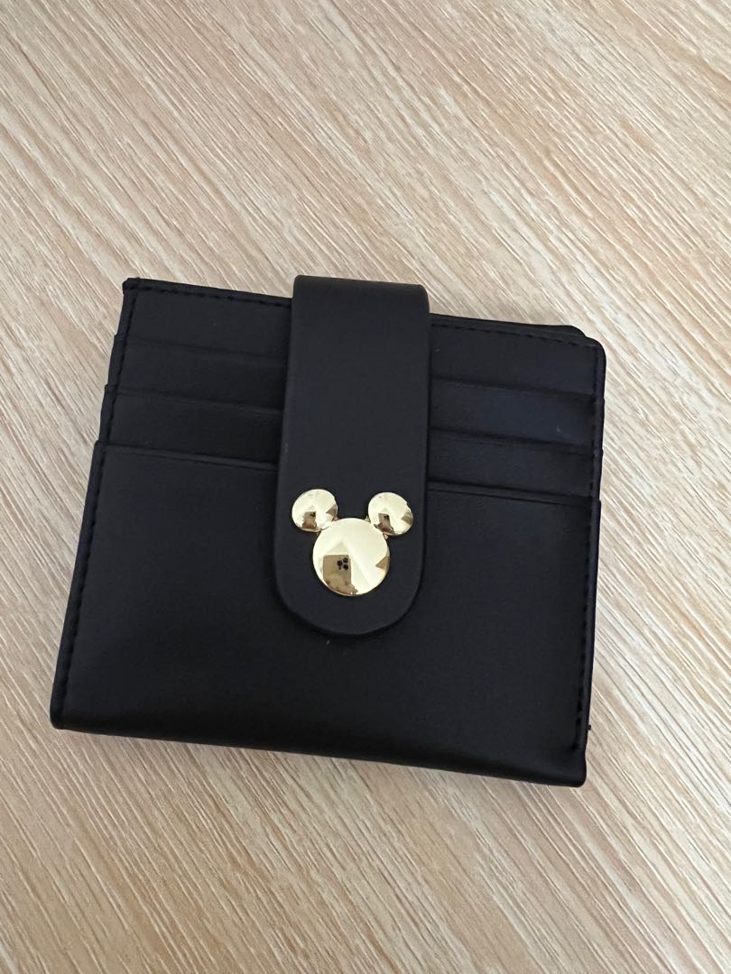 Louis Vuitton Mickey&Minnie mouse Disney wallet preorder japan 🇯🇵,  Luxury, Bags & Wallets on Carousell