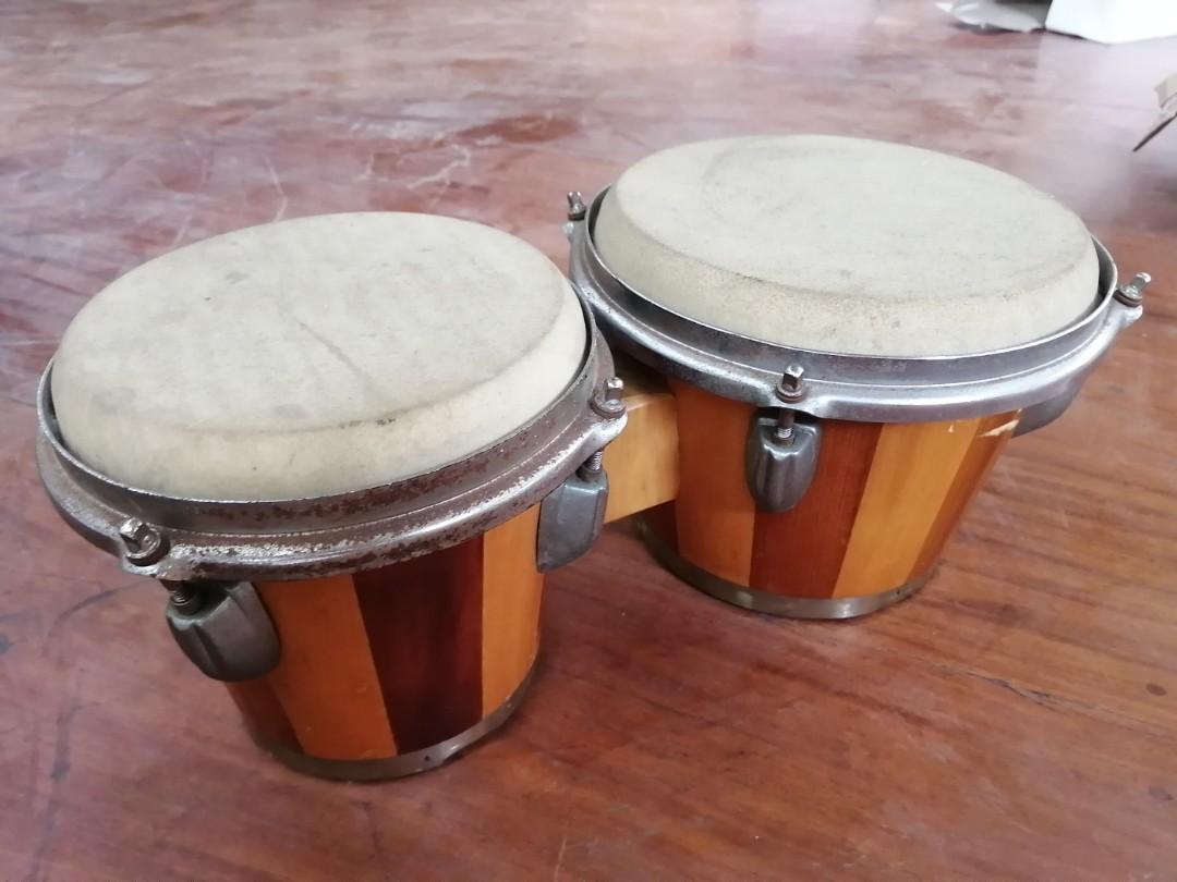 Wooden bongo drums, Hobbies & Toys, Music & Media, Musical Instruments