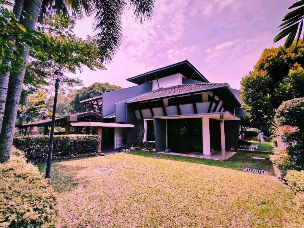 [WTS] Double Storey Bungalow Kayangan Height, Bukit Jelu, Property, For