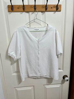 涼感設計款蕾絲上衣