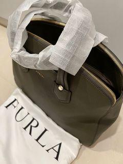 全新未使用 FURLA 精品名牌手提包肩背包 大容量 墨綠色