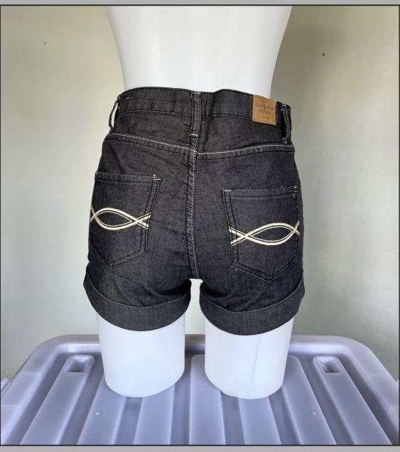 ABERCROMBIE high waist shorts (Category: Shorts) located in Manila. Submitted by blessedbrands (Listing ID 1173840446, Image 3). Description: Brand new without tag A&F, no sign of usage Laid flat waist-28 inches stretched to 29 inches Button fly, Stretchy fabric 💝This item was carefully chosen to make sure it is free from stain, damage, tear and hole, and what you are getting is really quality item at affordable price. NO LOW BALLERS PLS.🥺 NO W
