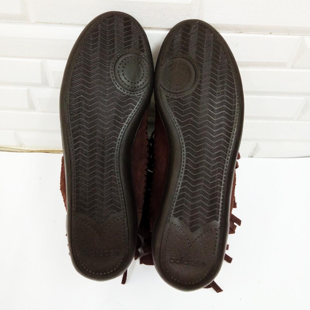Adidas Mocassin Fringe Ankle Boot US6