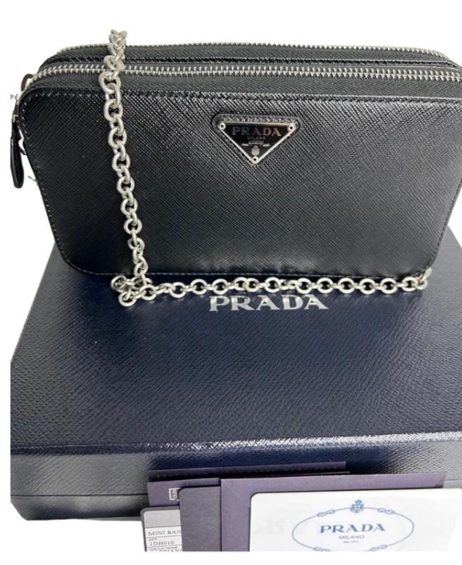 Prada mini bandoliera store