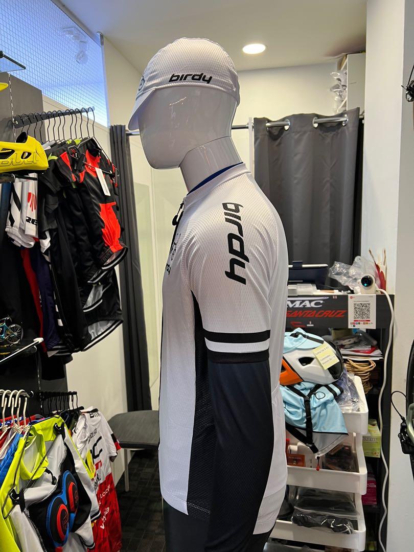 Cycling 2024 clothing outlet