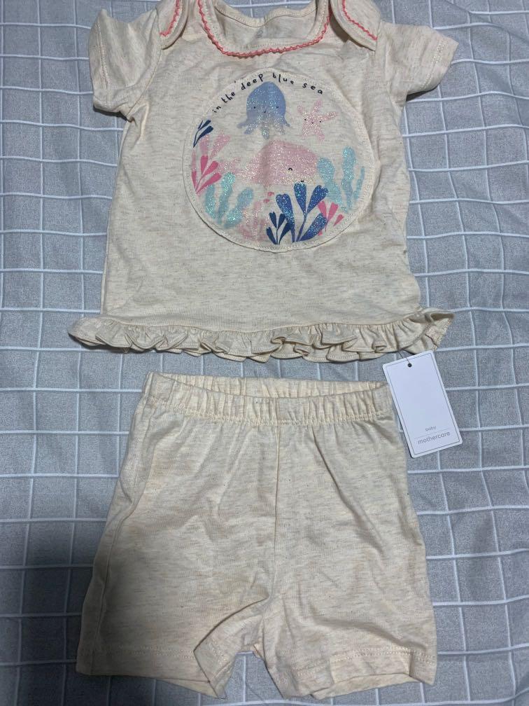 Mothercare Mothercare Festive 2 Piece Set Top And Leggings Newborn BNWT 