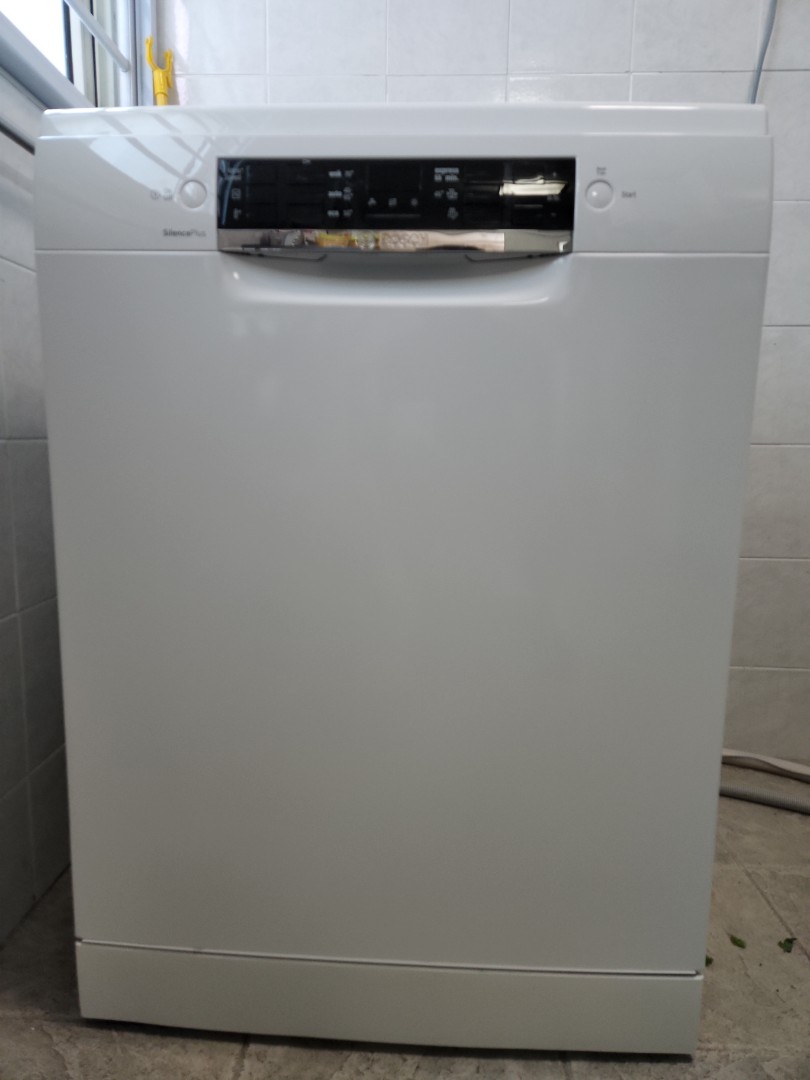 Bosch sms46iw10g top