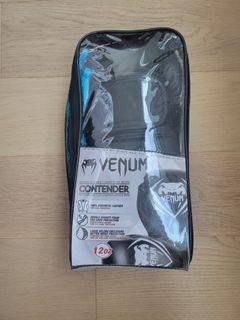Boxing gloves with hand wraps