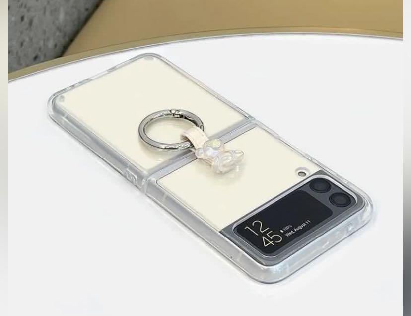 Bundle: Samsung Z Flip 3 5g Mobile Case (Category: Cases & Sleeves) located in Makati City. Submitted by cms.88 (Listing ID 1171431240, Image 2). Description: 2 Brand New Samsung Z Flip 3 Casing (Pls refer to photos).