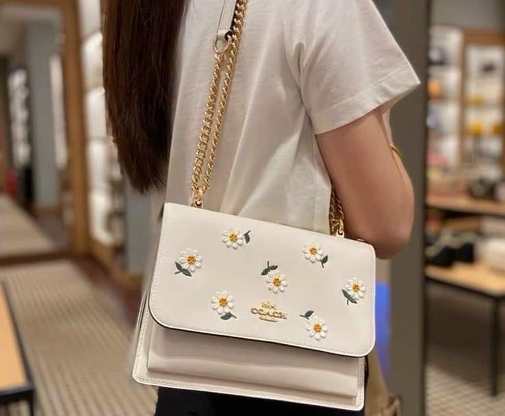Coach daisy on sale crossbody