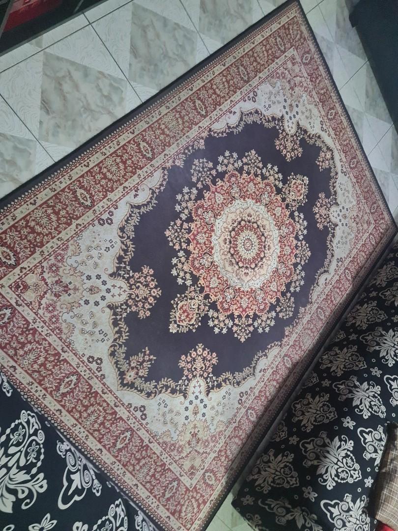 Carpet For Sale. 2.3m x 1.6m, Furniture & Home Living, Home Decor