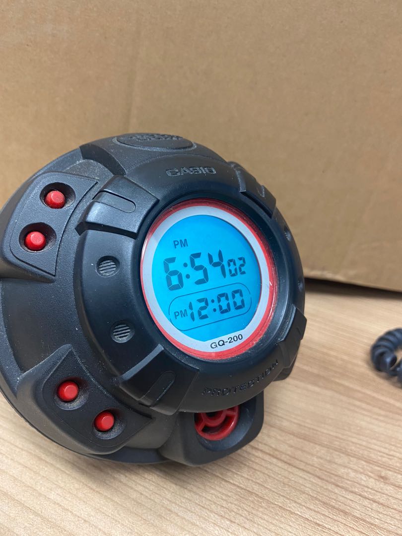 Casio g shock GQ-200 time clock 運作正常，防撞防震。, 名牌, 手錶