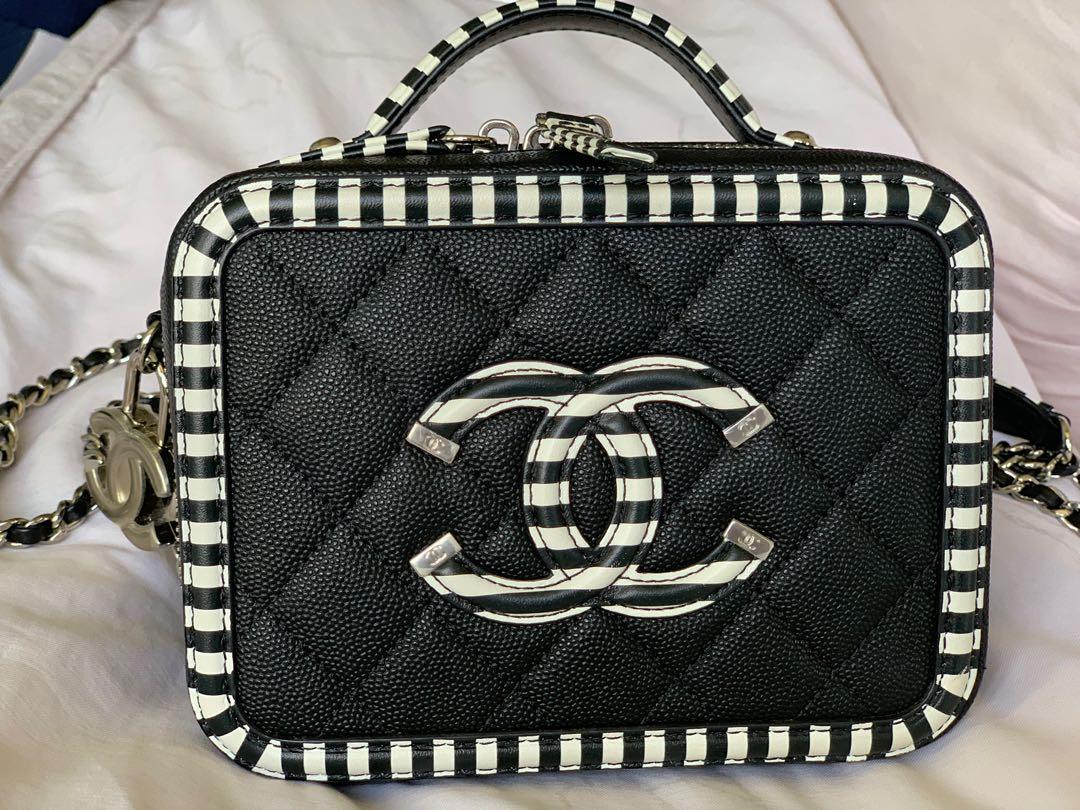 Chanel Filigree Vanity Case Quilted Caviar With Striped Leather Medium
