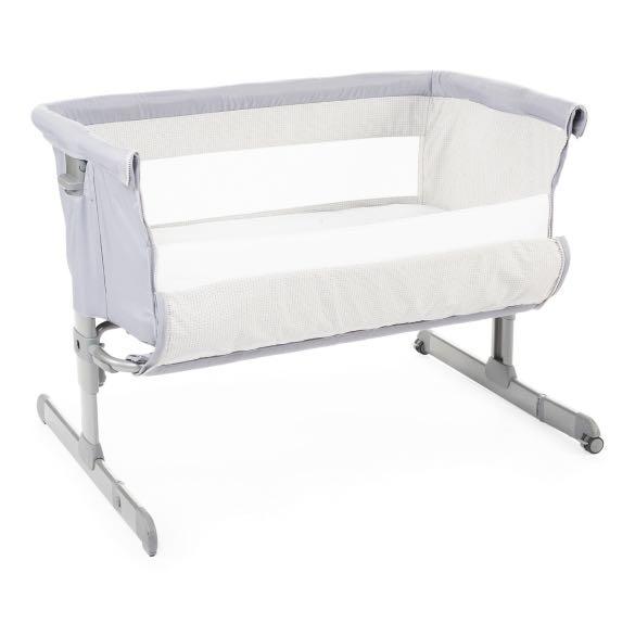 Chicco Next2me baby crib mobile cot, Babies & Kids, Baby Nursery & Kids