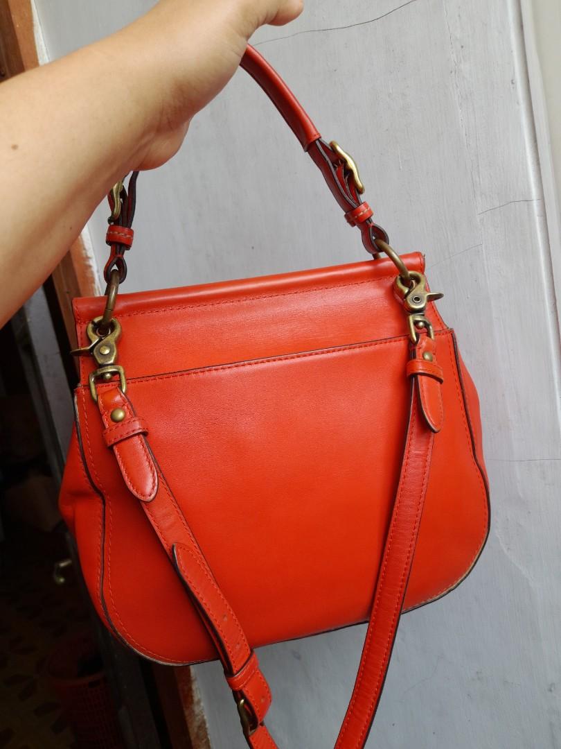 Leather handbag Lc 23 Red in Leather - 23553630