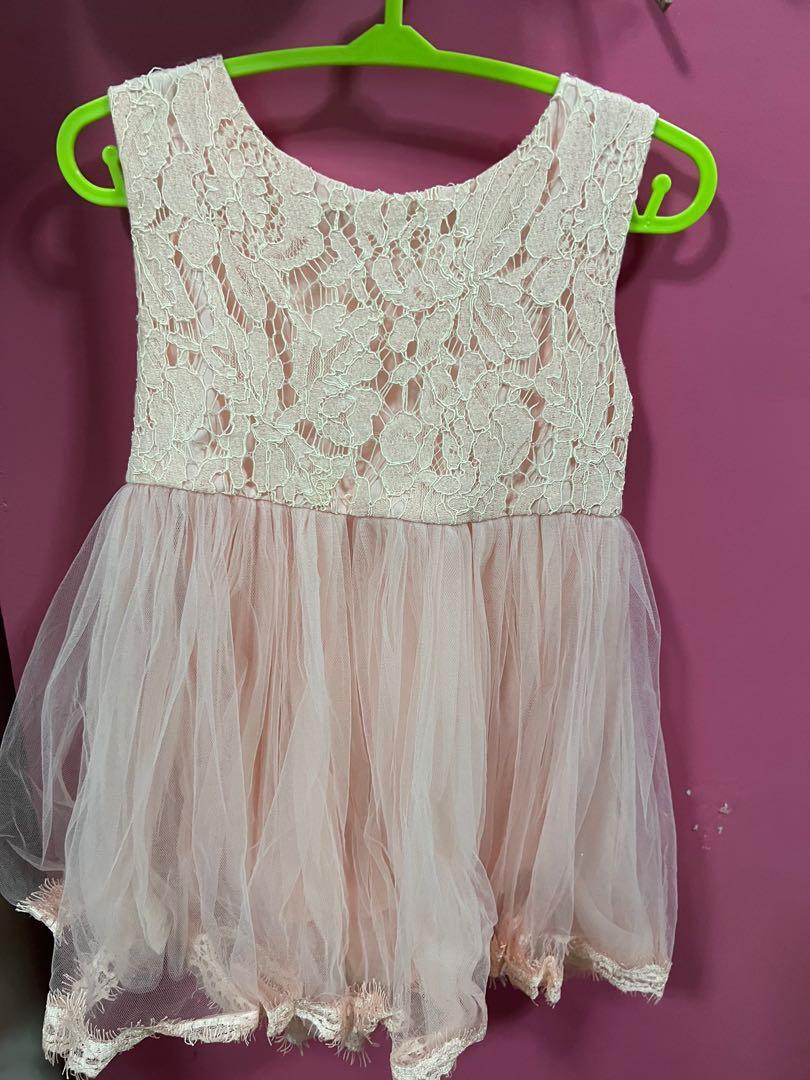 Coral lace dress (Category: Babies & Kids Fashion) located in Cainta. Submitted by duchezzz (Listing ID 1173829912, Image 1). Description: *Color may vary due to lighting Used 2-3x only outgrown by my lo. Size 90 Depends on your baby’s body built. Since my baby is petite she wore this at 2yo supposed to be for her 1st bday.