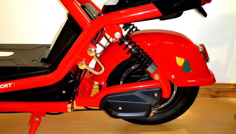 Electric Scooter Ebike Motor 2 seater Rechargeable , Motorbikes on