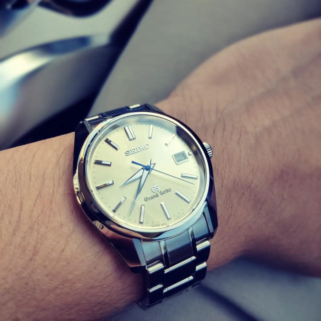 Grand Seiko SBGV005, Men's Fashion, Watches & Accessories, Watches on  Carousell