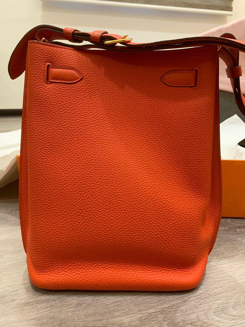 HERMES Togo So Kelly Leather Bag in Orange