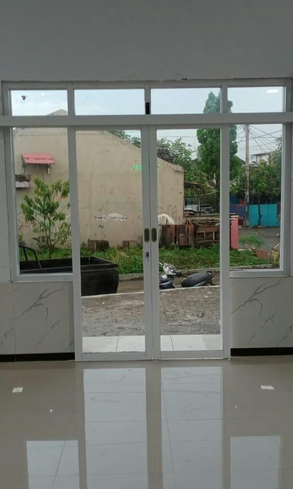 Kusen, pintu jendela alumunium, Perabotan Rumah di Carousell