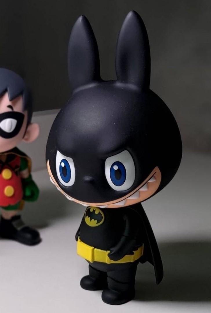 HOW2WORK　LABUBU　バットマン　ソフビ　フィギュア　黒 HOW2WORK JPX BATMAN LABUBU Thailand Limited Black Ver VINYL