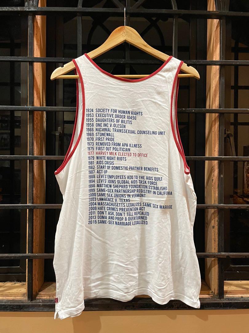 Levi's outlet sleeveless shirt