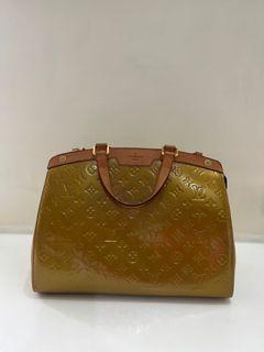 Louis Vuitton Brea Handbag Monogram Vernis MM Red 2363493