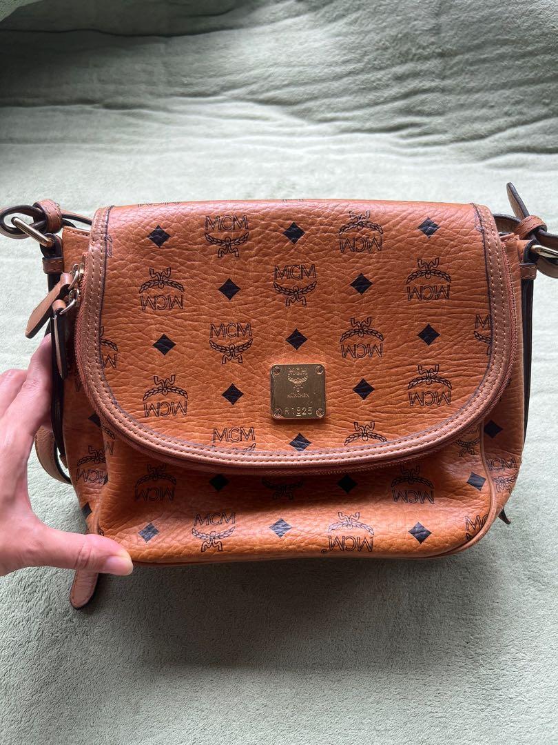 Mcm bag sling shop