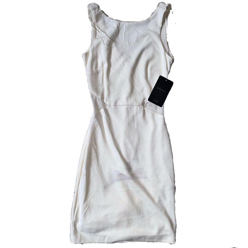 white puff sleeve babydoll dress Bella and Bloom Boutique