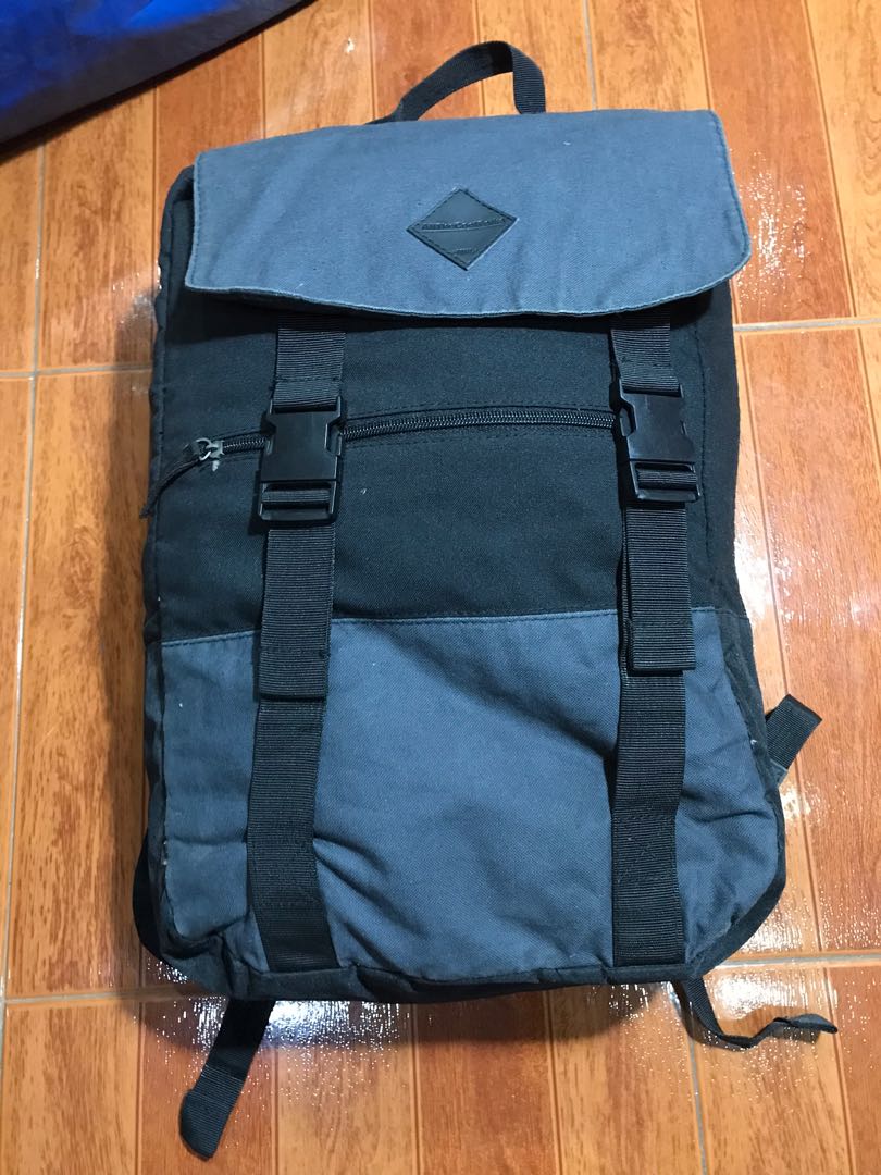 Penshoppe shop backpack price
