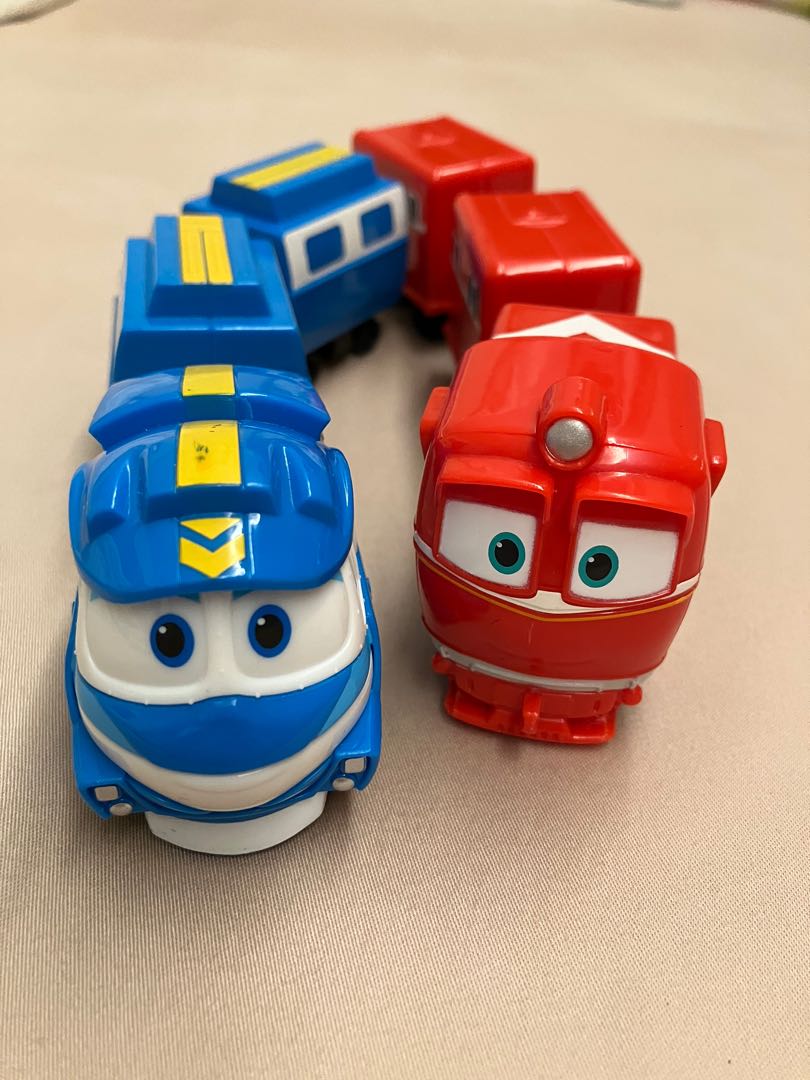 Robot trains kay and alf new arrivals