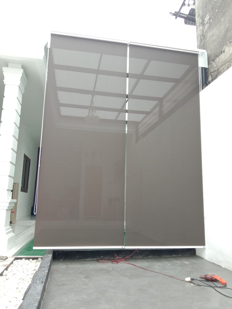 Roller blind outdoor, Perabotan Rumah di Carousell