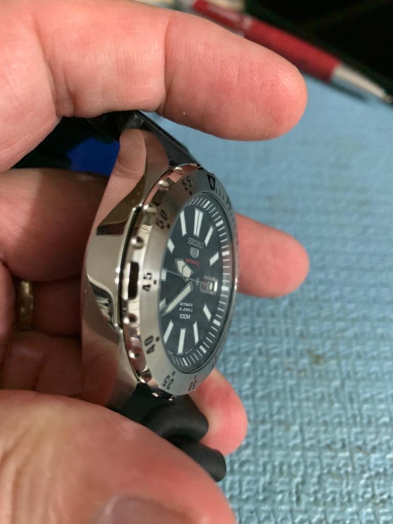 Seiko 5 4r36a top