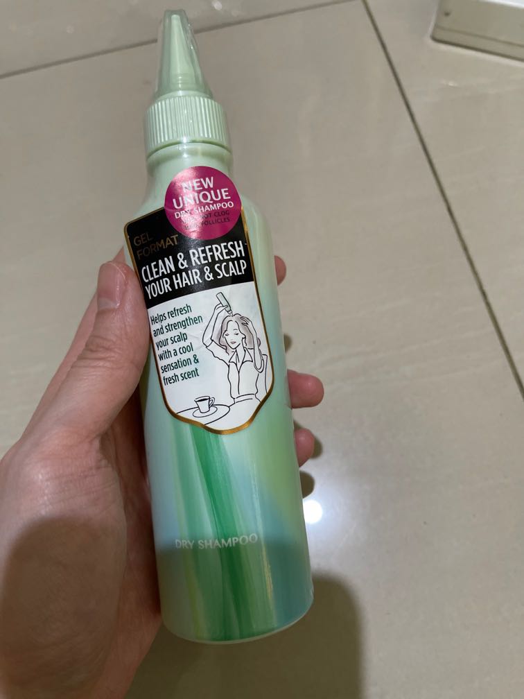 Tsubaki dry shampoo, Kesehatan & Kecantikan, Perawatan Rambut di Carousell