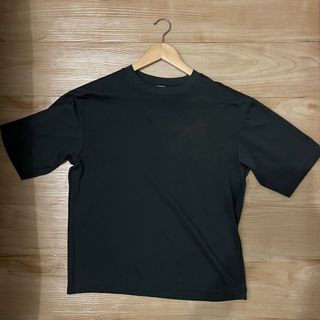 (Category: ) located in . Submitted by ghi.thriftstore (Listing ID 1173881774, Image 1). Description: .