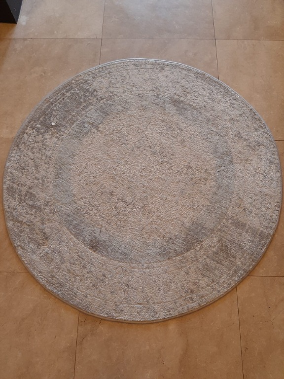 Vintage Round Rug 122x122cm, Furniture & Home Living, Home Decor