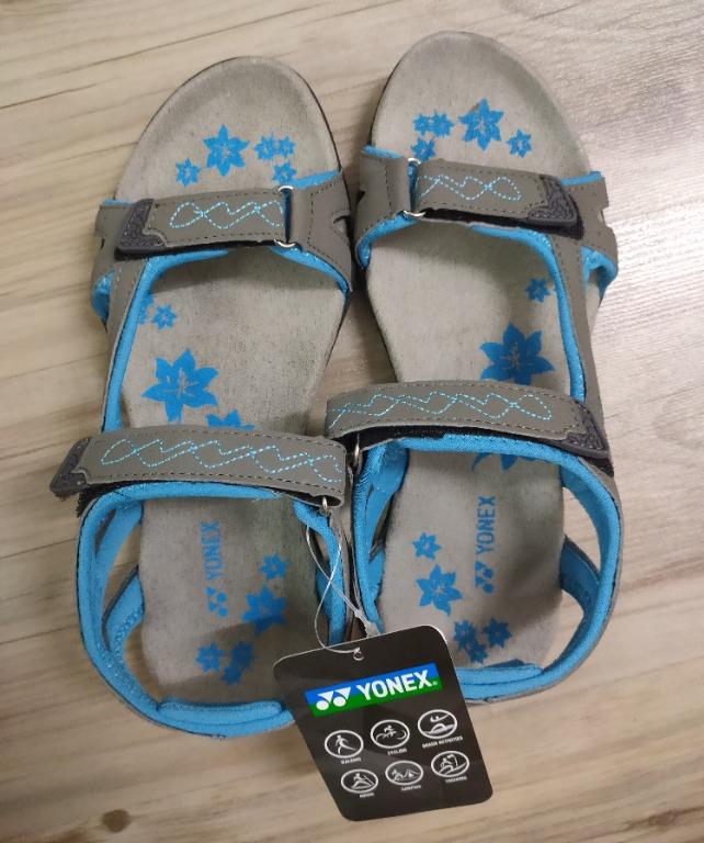Yonex flip flops on sale