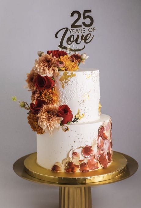 25th Anniversary Theme Designer Cake - Avon Bakers